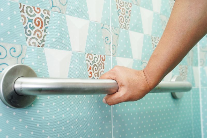 Who Does Bathtub Installations